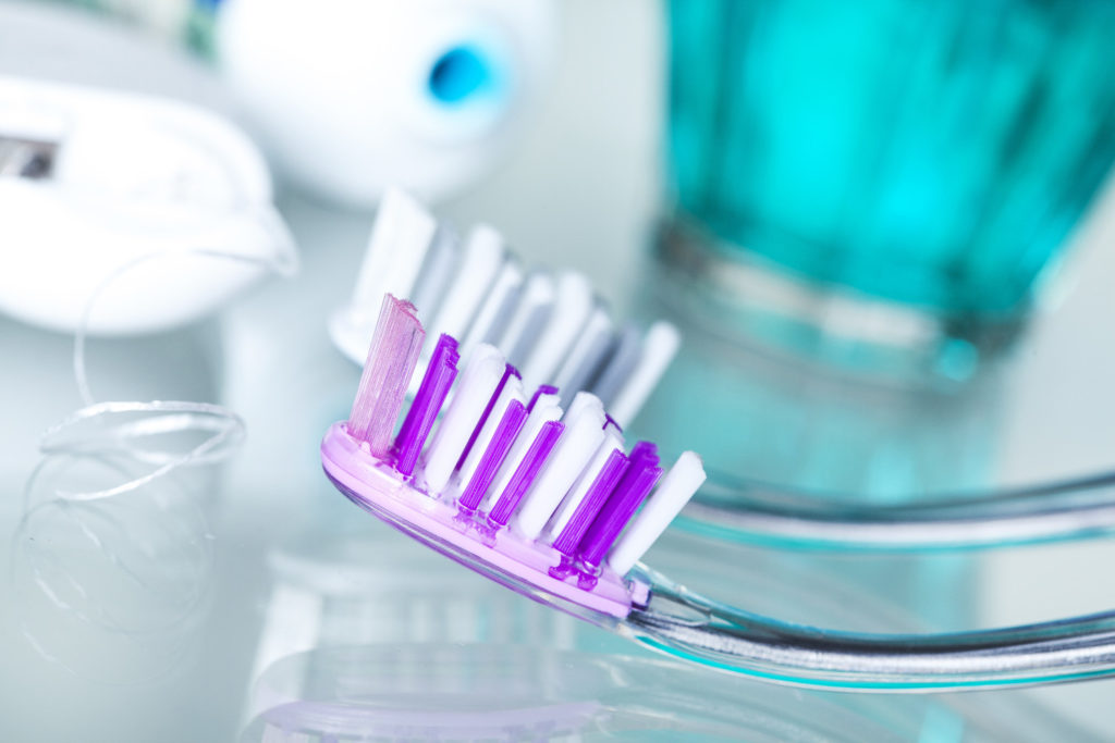 Manual Or Electric Toothbrush For Braces? Lexington Braces